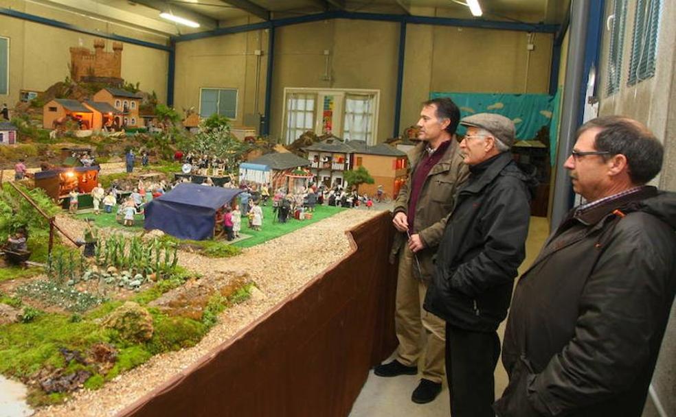 Promonumenta hace ronda de belenes por El Bierzo