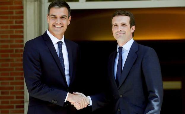 Pedro Sánchez y Casado sufren para encontrar candidatos con tirón de cara al 26 de mayo