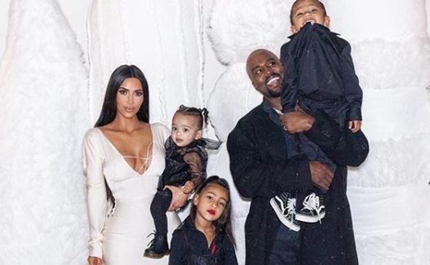 Kim Kardashian y Kanye West se convertirán en padres por cuarta vez