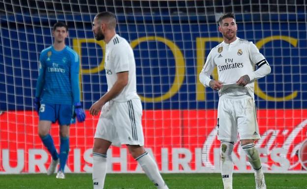 Sin plan ni actitud, el Madrid tira la Liga