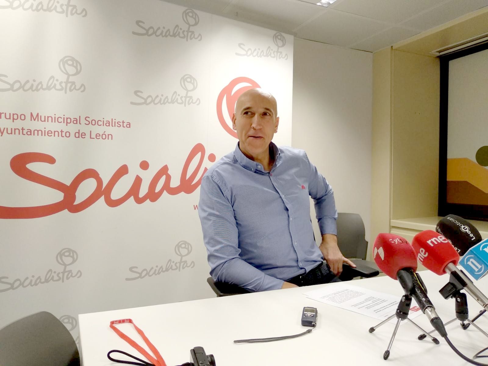 Diez, sobre Villarroel y la Comisión de Investigación: «Que sigan 'enredados' con su película»