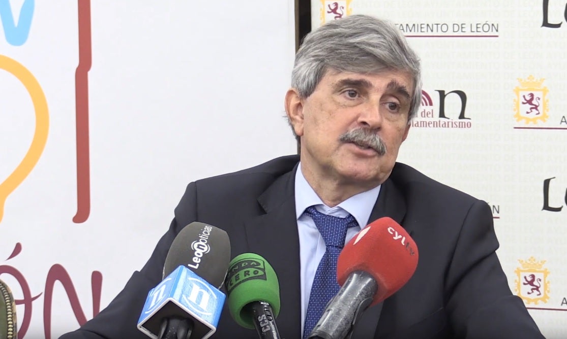 La ULE tiene 4.000 alumnos de prácticas cuya cotización supondrá pagar más de 300.000 euros