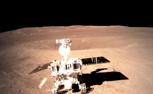 El robot chino afronta el desafío de los cráteres en la cara oculta de la Luna