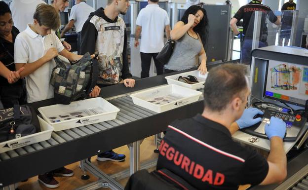 Récord de pasajeros en los aeropuertos por el turismo