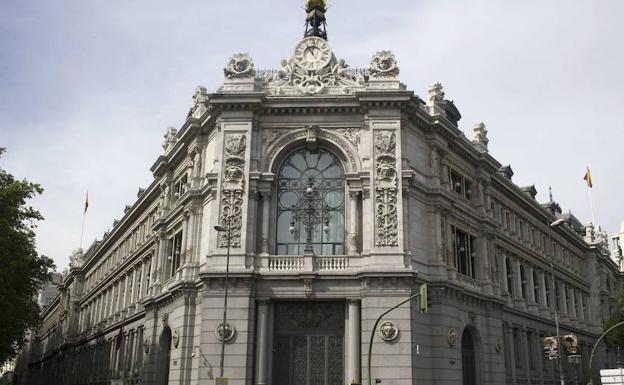 El Banco de España alerta de que la «fragmentación parlamentaria» genera «incertidumbre» sobre la política económica del país