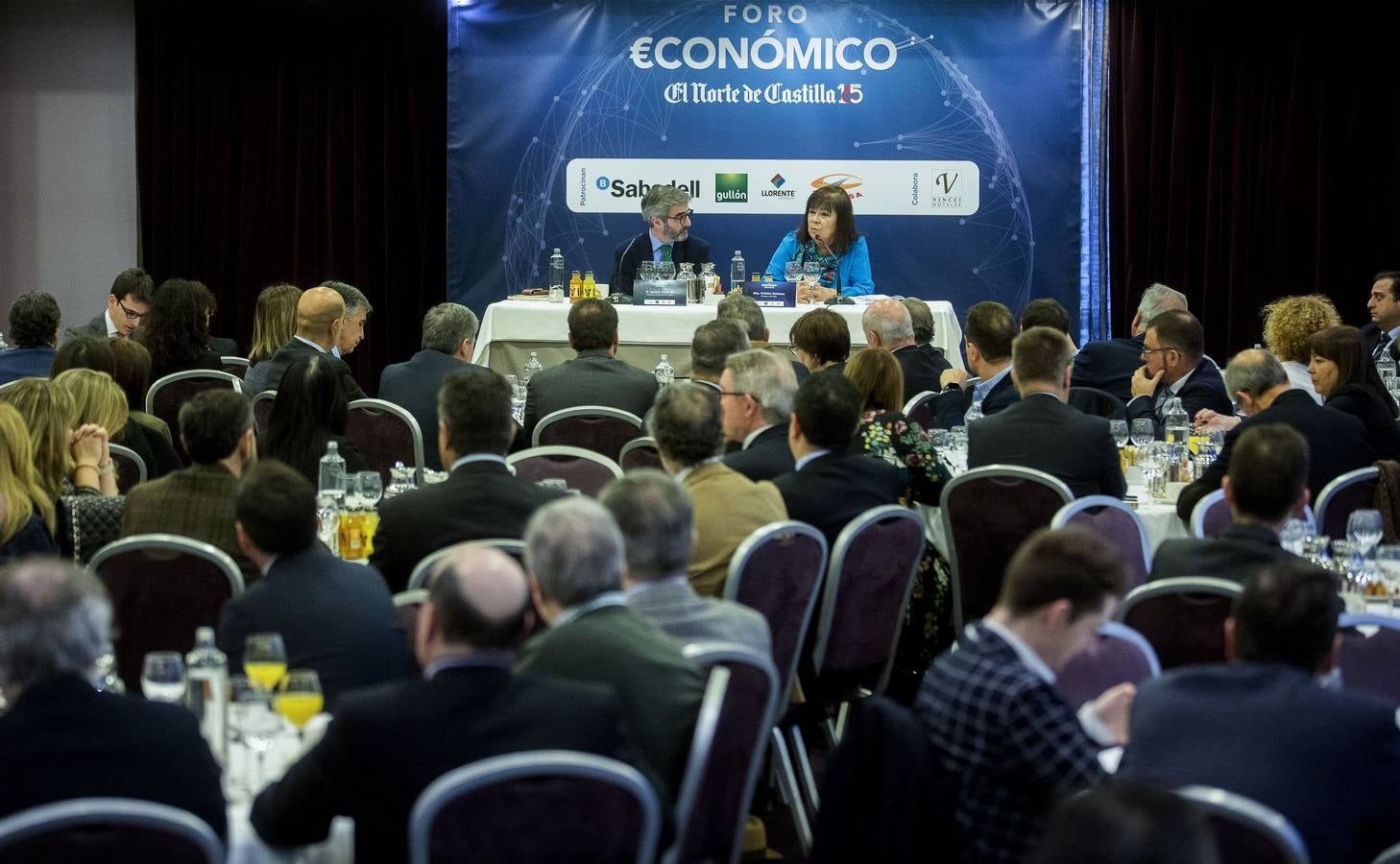 Cristina Narbona en el Foro Económico de El Norte