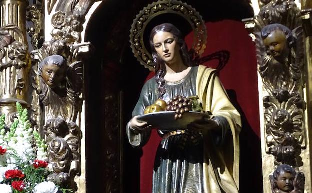 Veintidós obras optan a convertirse en el cartel de la Hermandad de Santa Marta