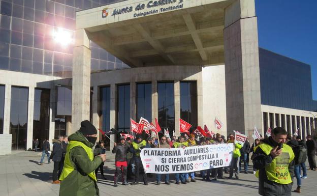 Los auxiliares de Compostilla piden un plan social que acabe con «las mentiras» de Endesa