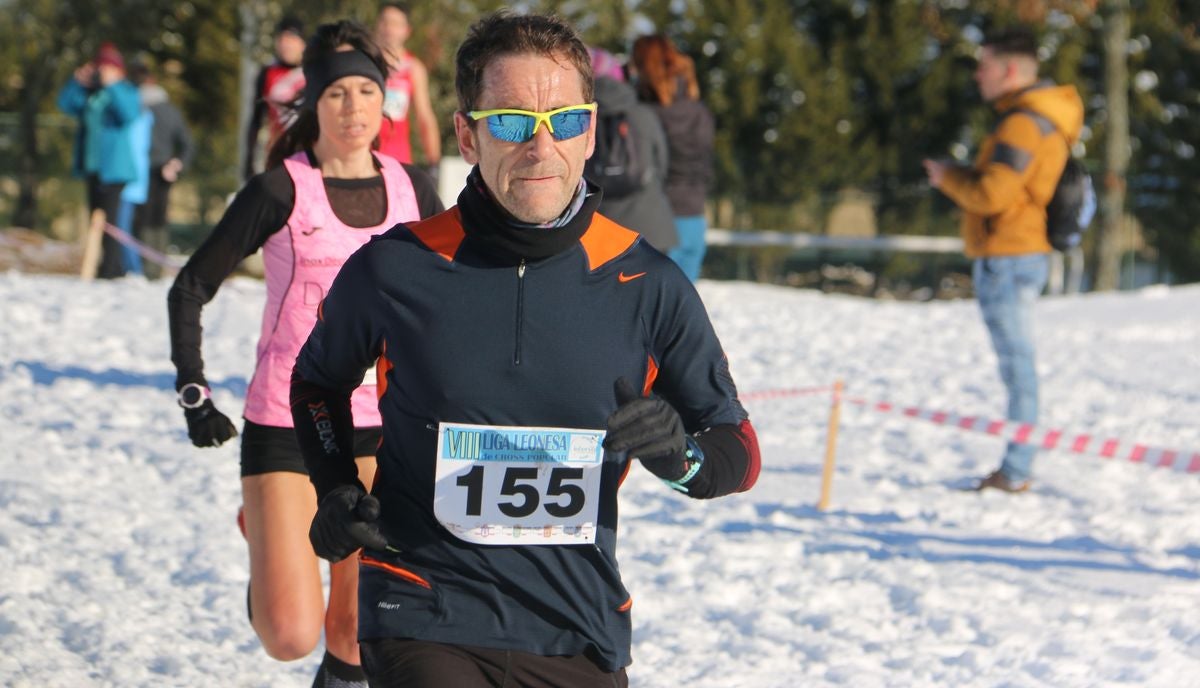 Las imágenes del cross popular de San Miguel del Camino