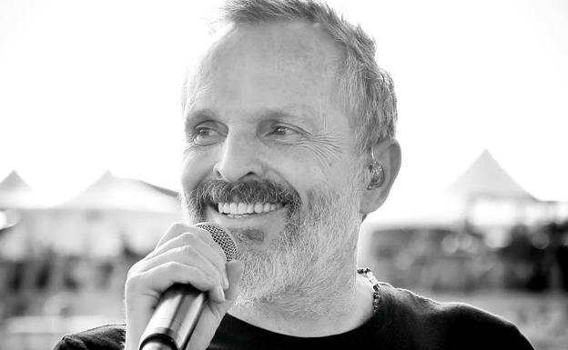 Miguel Bosé dice estar «superfeliz»