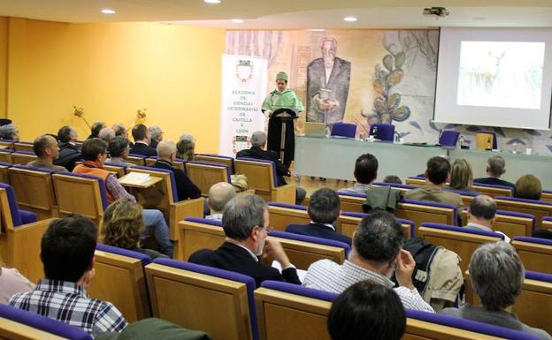 Carlos Díez Valle aboga por «mejorar la imagen de la actividad cinegética en la sociedad»