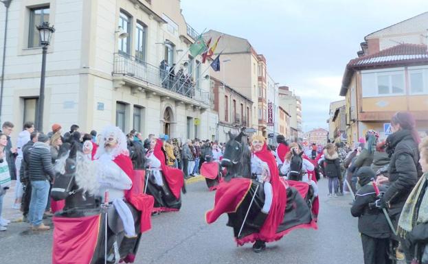 La Robla abre las inscripciones para su desfile de Carnaval