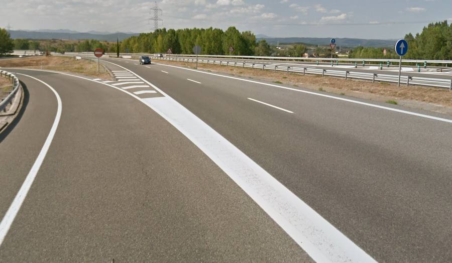 Un conductor 'kamikaze' recorre 32 kilómetros de la A6 en Ponferrada en sentido contrario