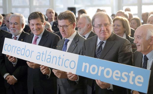 León se encomienda al futuro del Corredor Atlántico y sus 3.100 millones de inversión