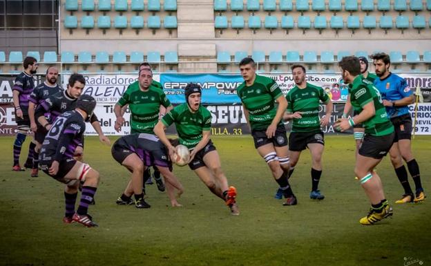 Paso atrás del León RC en Palencia