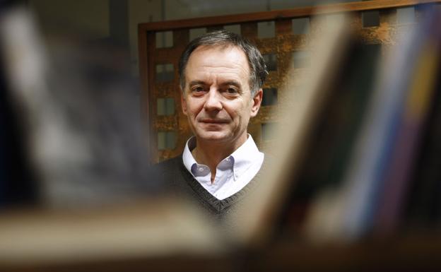Antonio Soler gana el premio Francisco Umbral al Libro del Año con 'Sur'