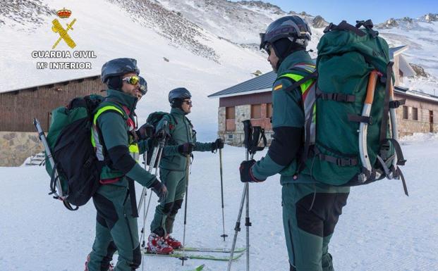 La Guardia Civil lanza una campaña de prevención en pistas de esquí