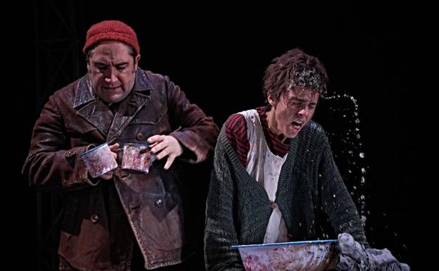 Verónica Echegui, Alfonso Lara y Alberto Iglesias protagonizan 'La Strada', poesía y miseria en la posguerra italiana