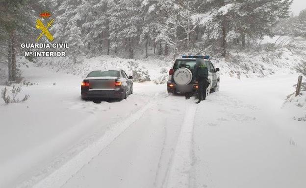 La Guardia Civil realiza 135 rescates en la provincia de León durante el temporal de nieve