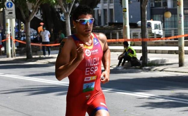 Kevin Viñuela, el triple campeón de tricross sin bicicleta para ir al Mundial