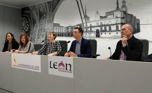 León registra 1.600 quejas más y el Ayuntamiento ve «un aumento de la participación ciudadana»