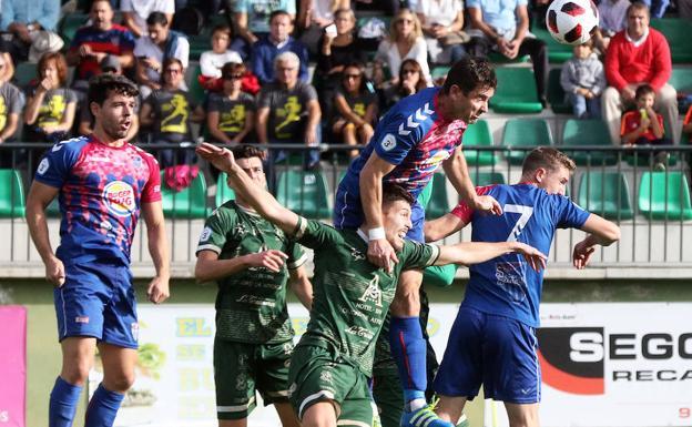 El Astorga naufraga en Soria y se deja medio playoff