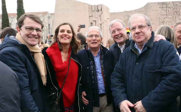 Silván cree que los españoles han lanzado un «mensaje claro de hartazgo» a Sánchez para que convoque elecciones