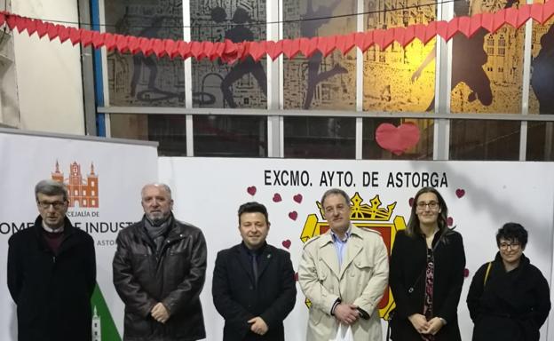 Finaliza la III Feria de San Valentín de Astorga con gran asistencia de público