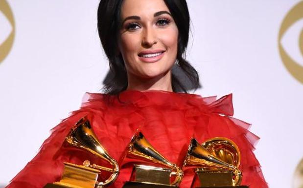 Los Grammy se visten de mujer