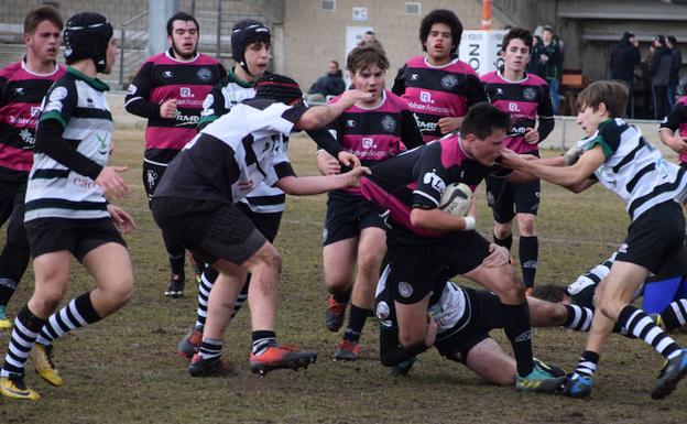 La Escuela Robher Asesores León RC disputa dos amistosos ante el Extremadura CAR Cáceres