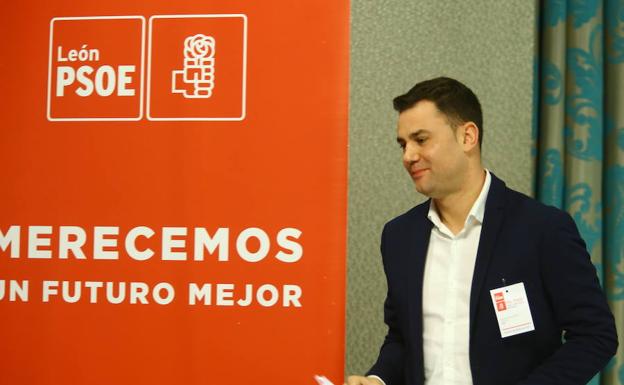 El PSOE de León asegura que el resultado de las encuestas «contrasta» con lo que transmite la ciudadanía
