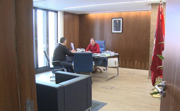 Un día en el Ayuntamiento de Villaquilambre