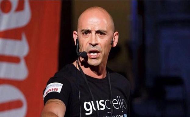 Gus Geijo presenta en Sevilla su nuevo libro 'Monochrome'