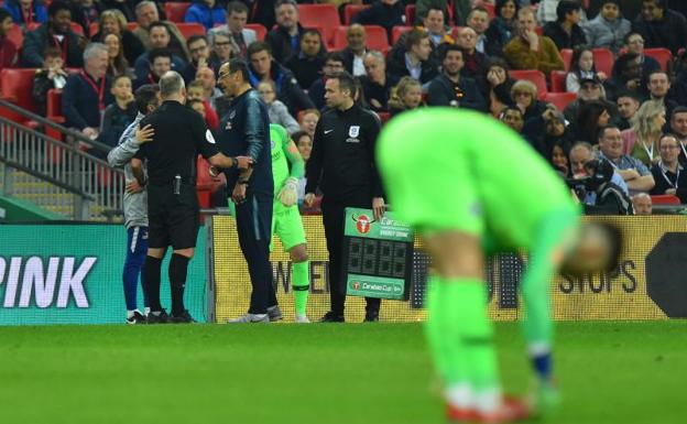 Sarri castiga a Kepa con la suplencia