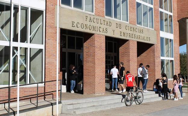 La ULE acoge una jornada destinada a estimular el emprendimiento universitario