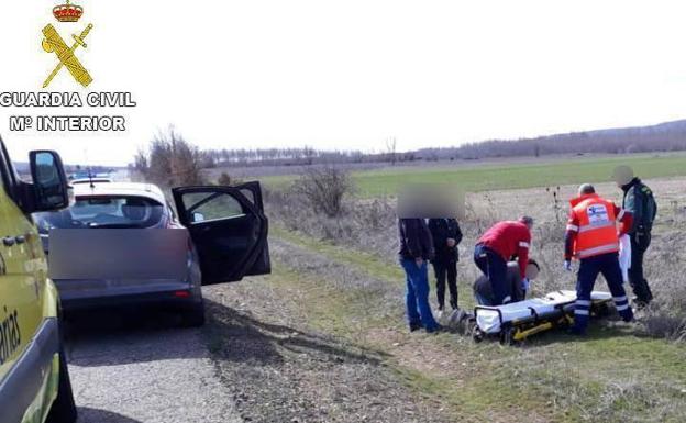 La Guardia Civil auxilia a una mujer que rompió aguas en pleno viaje entre Cistierna y el Hospital de León