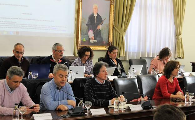 Cursos y convenios central el interés del Consejo de Gobierno de la Universidad de León