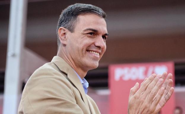 Sánchez: «Las marchas del 8-M son el hoy y el mañana, la de Colón es el ayer»