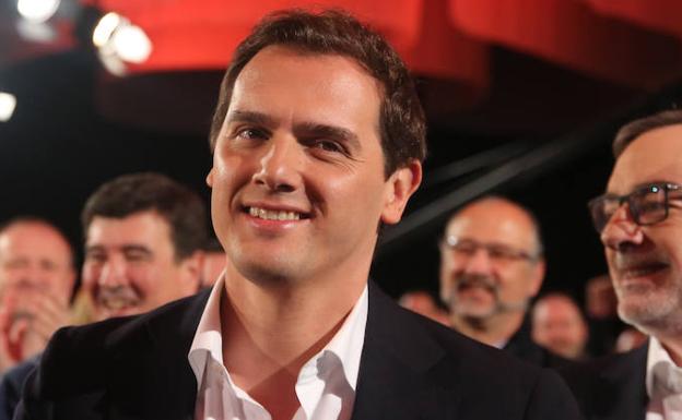 Ciudadanos ultima un pacto para sumarse a la coalición PP-UPN