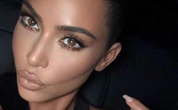 El 'look' de Kim Kardashian que no deja nada a la imaginación