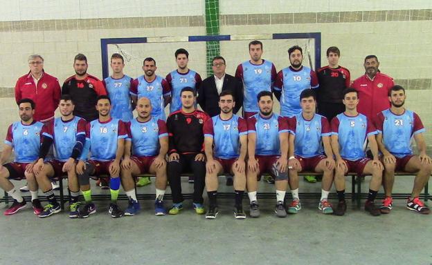 Un empate con sabor a victoria para el Balonmano La Virgen