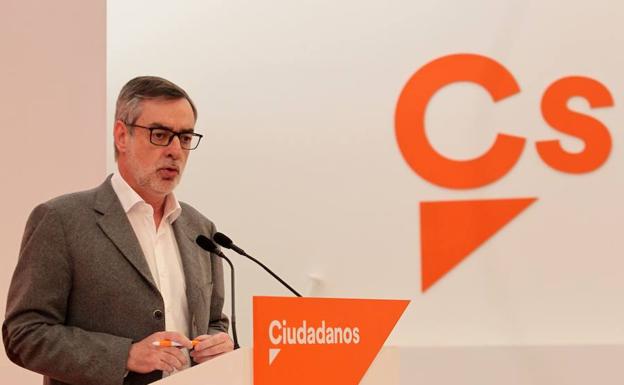 José Manuel Villegas: «Los procesos de primarias son así»