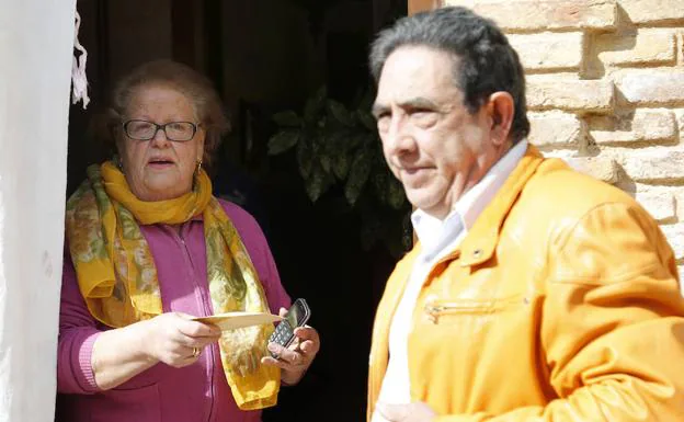 Un misterioso benefactor reparte sobres con dinero en el pueblo palentino de Villarramiel