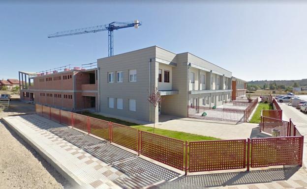 Denuncian a Educación por impedir el trasladado de un alumno con necesidades pese a sufrir acoso físico en Villaobispo