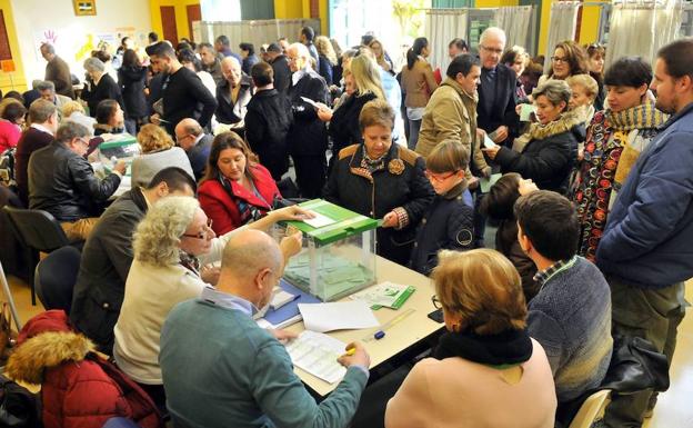 Los partidos podrán marcar a los votantes «de cuya libertad de voto duden»