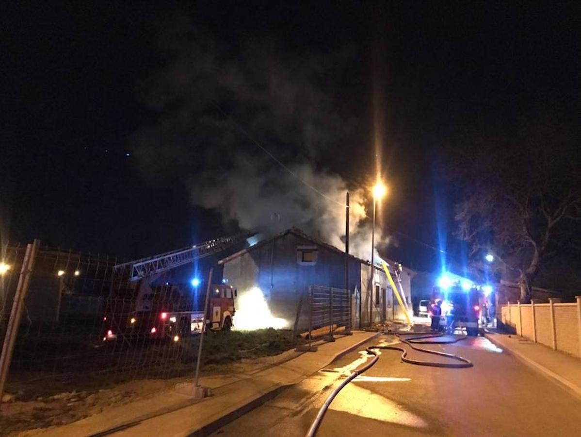 Incendio en Villarejo de Órbigo