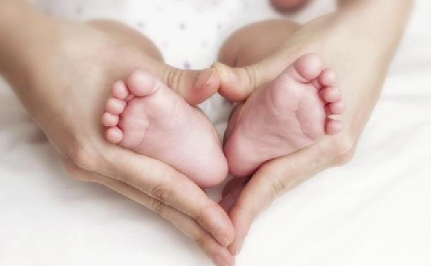 El Corte Inglés de León inicia un ciclo de charlas y talleres sobre la maternidad y los cuidados del bebé