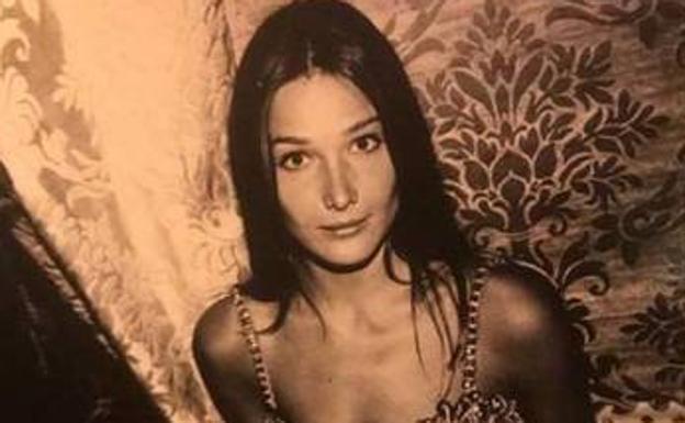 La foto perdida de Carla Bruni