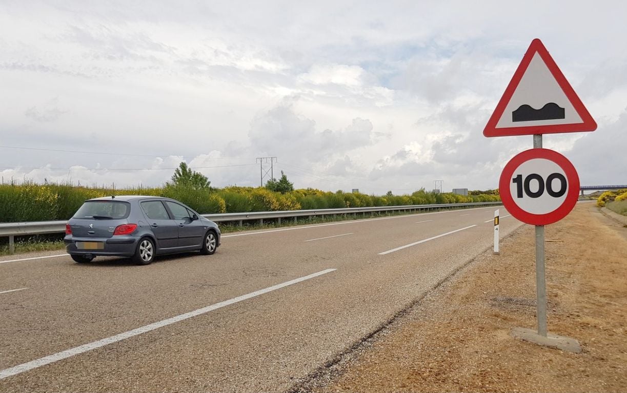 Los expertos plantean cerrar los carriles derecho de la León-Benavente «por seguridad» para los conductores