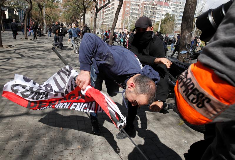 Vox en Barcelona: Incidentes y varios detenidos independentistas